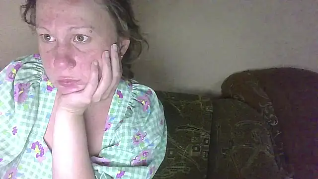 Snapshot of Norma_Wall chatting on 07-09-26, 02:01 Norma Wall online show from 07-09-26, 02:01