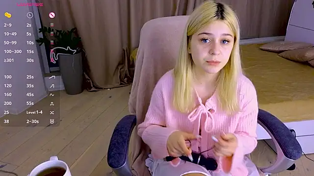 ApheliaStar online show from 02-05-26, 04:03