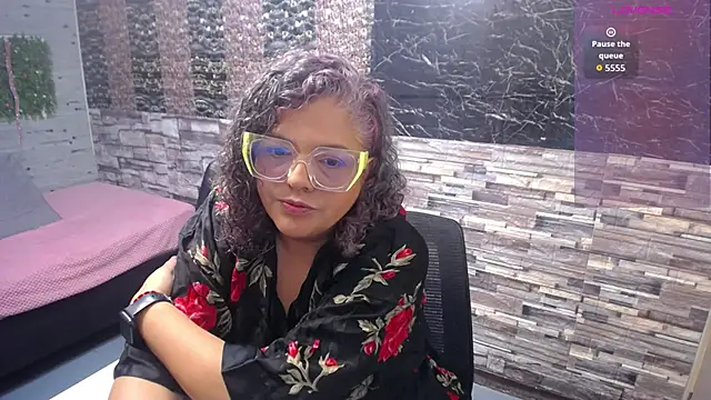 mia pazzi online show from 01-12-26, 10:58