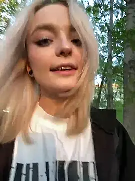 aka Blonde online show from 06-01-26, 01:55