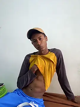twink gabrielll online show from 05-26-26, 12:25