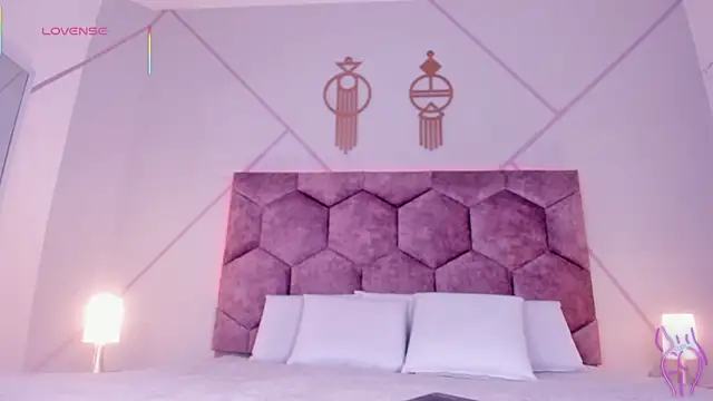 emily nova  online show from 03-15-26, 11:50