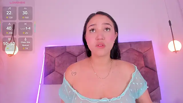 emily nova  online show from 07-13-26, 11:20