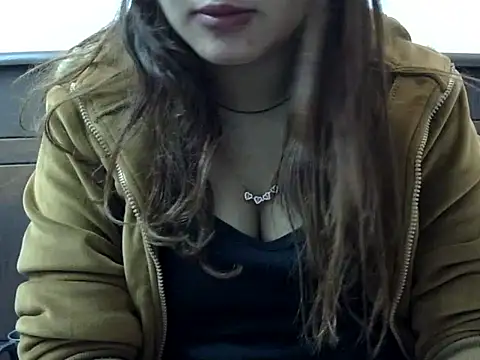 AngelAnaya018 online show from 02-10-26, 03:22