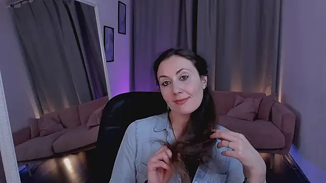 Juliet Jamess online show from 01-15-26, 01:36