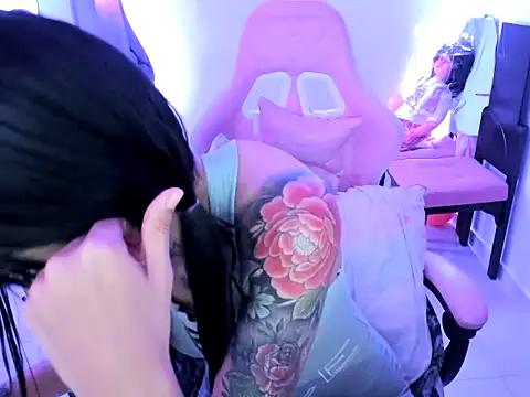 jenniferbodys online show from 02-08-26, 09:56