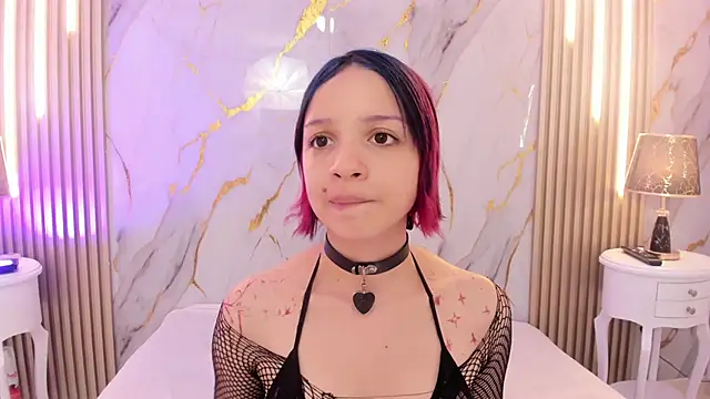 LaxiZoe online show from 02-11-26, 07:58