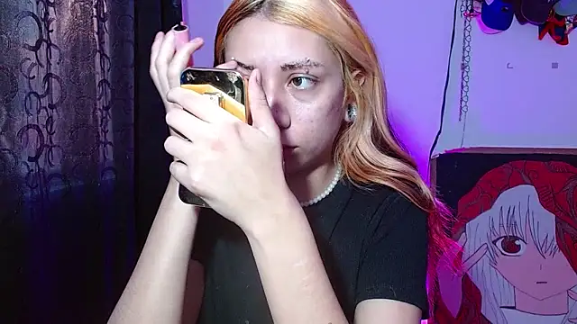 kittymiauu444 online show from 04-10-26, 11:28