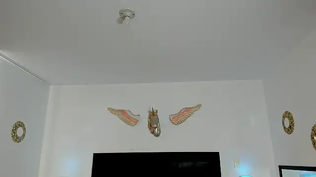 Natalye 23 online show from 04-17-26, 06:00