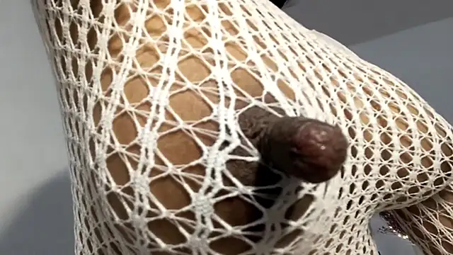 Osirisjackson22 online show from 04-25-26, 01:52