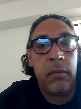 Snapshot of Big_vittollo chatting on 02-05-26, 02:35 Big vittollo online show from 02-05-26, 02:35