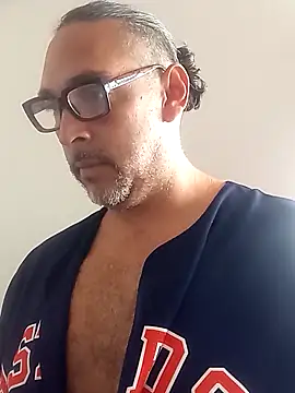 Snapshot of Big_vittollo chatting on 02-21-26, 03:03 Big vittollo online show from 02-21-26, 03:03