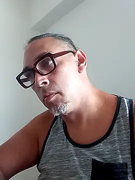 Snapshot of Big_vittollo chatting on 02-22-26, 04:41 Big vittollo online show from 02-22-26, 04:41