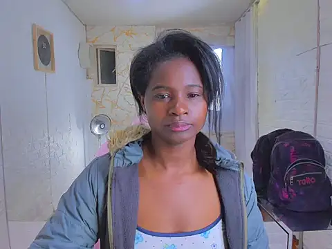 Snapshot of Betany_Grey chatting on 02-19-26, 03:36 Betany Grey online show from 02-19-26, 03:36