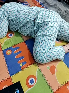 SofiaMam online show from 04-12-26, 07:44