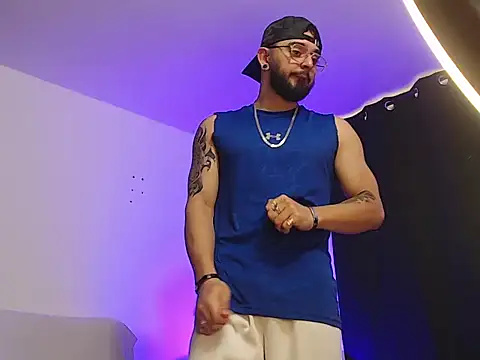 Axel Stton online show from 01-11-26, 01:51