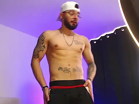 Axel Stton online show from 01-10-26, 01:17