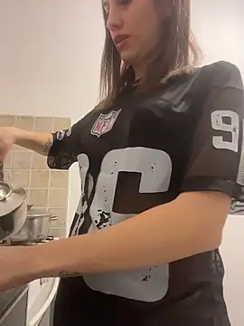 LolaSB online show from 03-24-26, 01:38