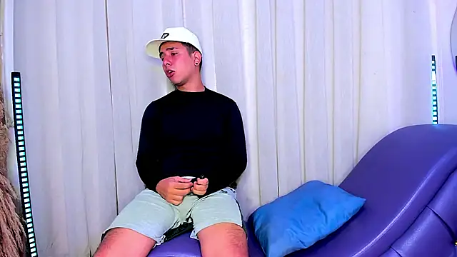 Yourslust pleasure online show from 01-15-26, 12:41