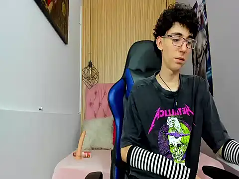 Syriussz online show from 02-17-26, 07:44