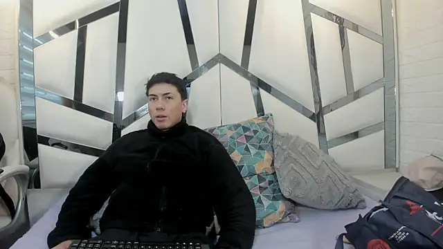 ScarlettAndLucas online show from 03-08-26, 12:19