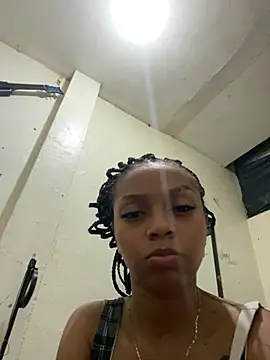 Snapshot of Meriida chatting on 03-20-26, 04:02 Meriida online show from 03-20-26, 04:02