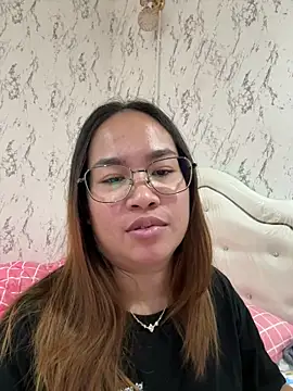 Ponthip online show from 03-05-26, 07:21