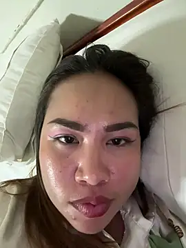 Snapshot of Ponthip chatting on 02-06-26, 08:49 Ponthip online show from 02-06-26, 08:49