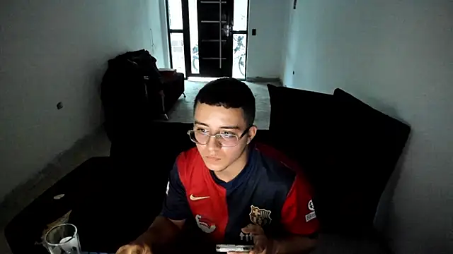 Sweet phoenix  online show from 01-11-26, 09:55