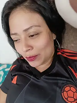 Snapshot of gabriela_grace1 chatting on 06-18-26, 02:32 gabriela grace1 online show from 06-18-26, 02:32