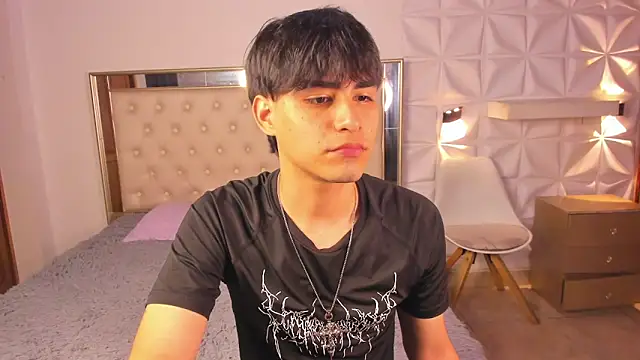 IamJuanJoc online show from 05-28-26, 03:25