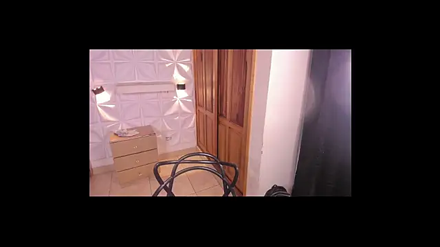 IamJuanJoc online show from 04-25-26, 04:59