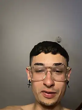 BabyAzz19 online show from 06-02-26, 02:55