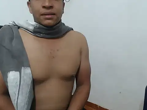 Snapshot of Charlie_horny_boy21 chatting on 01-11-26, 02:18 Charlie horny boy21 online show from 01-11-26, 02:18