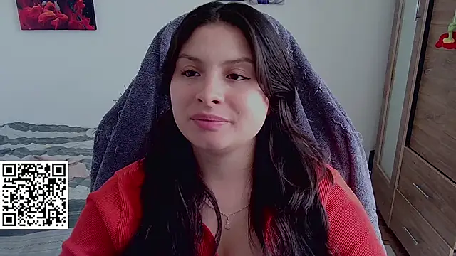 yessica gomez01 online show from 04-15-26, 07:18