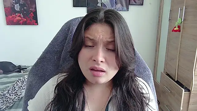 yessica gomez01 online show from 04-23-26, 07:26