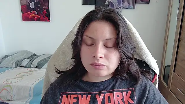 yessica gomez01 online show from 05-16-26, 08:52