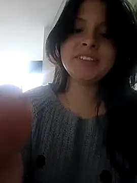 yessica gomez01 online show from 04-28-26, 03:05