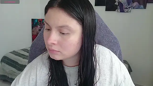 yessica gomez01 online show from 02-16-26, 09:34