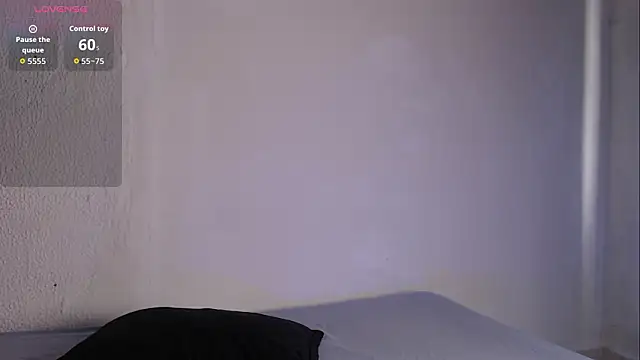 chloe bitelly  online show from 02-18-26, 08:05