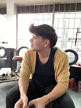 nick ledom online show from 01-12-26, 04:03