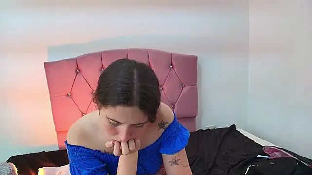 Snapshot of Cherry_Boomxx chatting on 02-19-26, 08:50 Cherry Boomxx online show from 02-19-26, 08:50