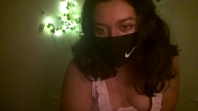 Lunablushh online show from 01-16-26, 03:10