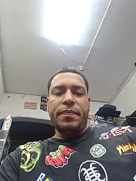 mago vive online show from 04-18-26, 07:33