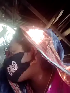 Laila 21 online show from 01-15-26, 06:28