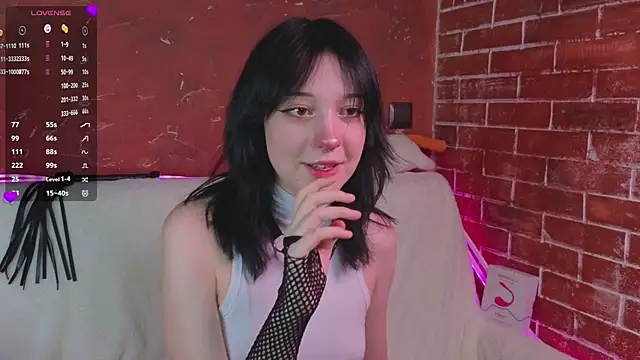 Snapshot of LisaBunnyy chatting on 02-28-26, 11:15 LisaBunnyy online show from 02-28-26, 11:15