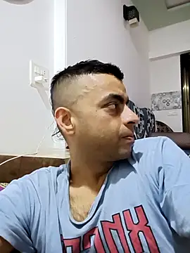 ashleellaunda7582 online show from 04-01-26, 02:25