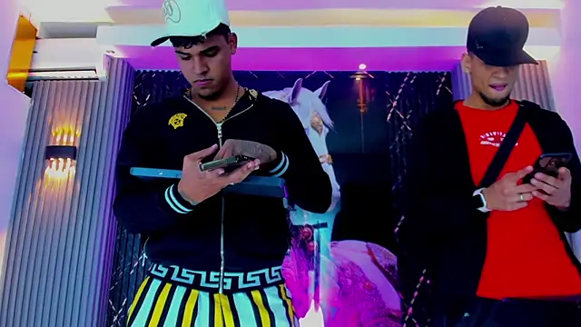 Snapshot of The_Gods_In_Diamonds chatting on 01-13-26, 03:32 The Gods In Diamonds online show from 01-13-26, 03:32