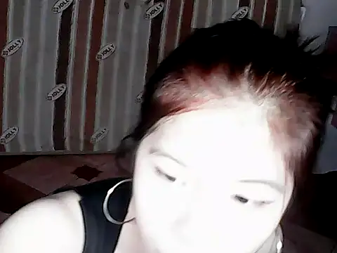 Snapshot of xxhotamizinggirl chatting on 05-30-26, 07:15 xxhotamizinggirl online show from 05-30-26, 07:15