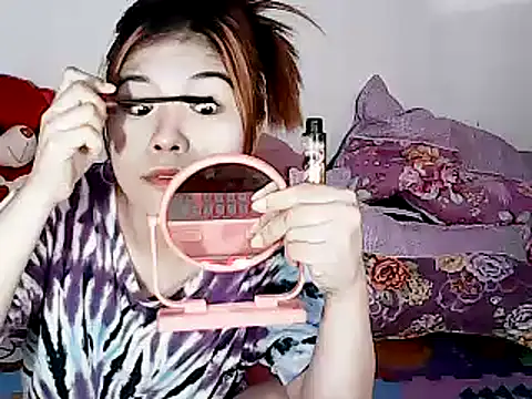 xxhotamizinggirl online show from 03-11-26, 06:46